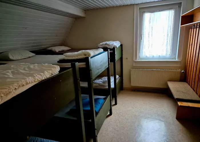 Vater Bender Heim * Schotten